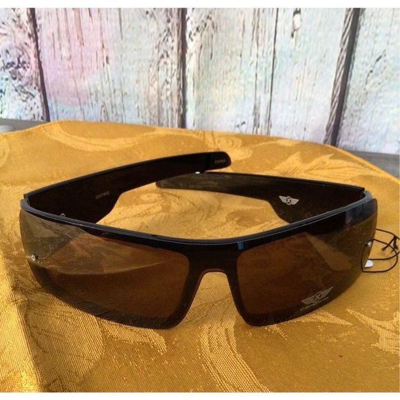 NWT X EYEWEAR 100% UV Protection Black Frames Smokey Brown Lenses NEW Unisex☀️🌞 - Picture 3 of 8